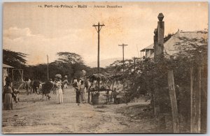 Port-au-Prince Haiti, Avenue Dessalines Women in the Village, Antique Postcard