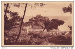 EZE, Excursion de la Grande Corniche, Epoque Sarrazine, Alpes Maritimes, Fran...