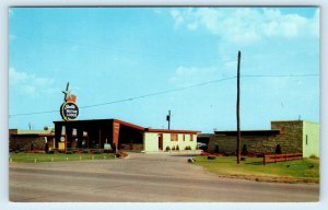 WICHITA, KS Kansas ~ STARLITE MOTOR LODGE  c1950s Roadside Postcard