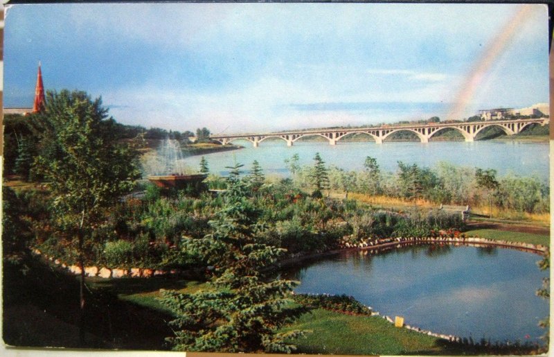 Canada Sunken gardens and Saskatchewan River Bessborough Hotel - posted