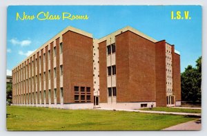 New Class Room Building, Iowa State University, Ames, Vintage Postcard  P4