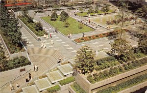 Pittsburgh Pennsylvania 1960s Postcard Mellon Square Park 