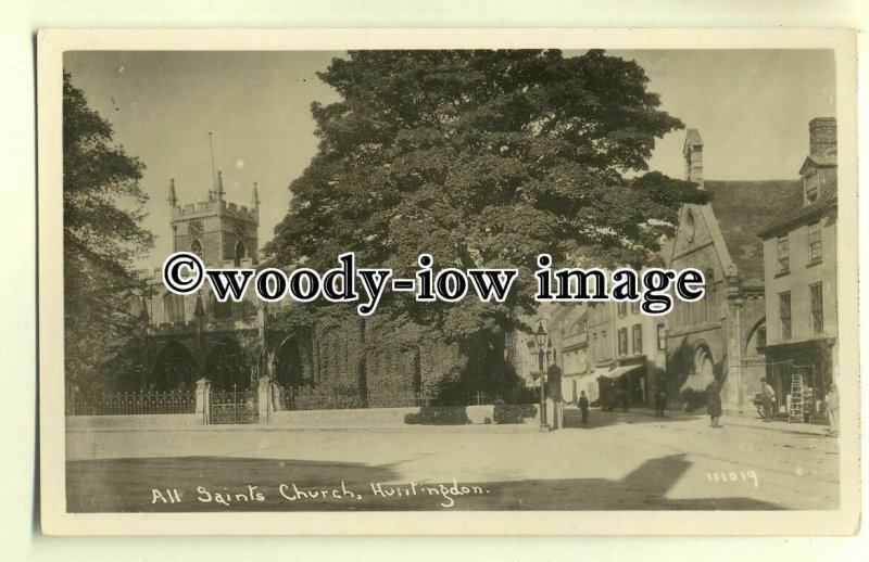 tp0051 - Cambs - The All Saint's Church at Huntingdon c1950 -  postcard 