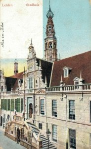 Netherlands Leiden Stadhuis Vintage Postcard 07.56