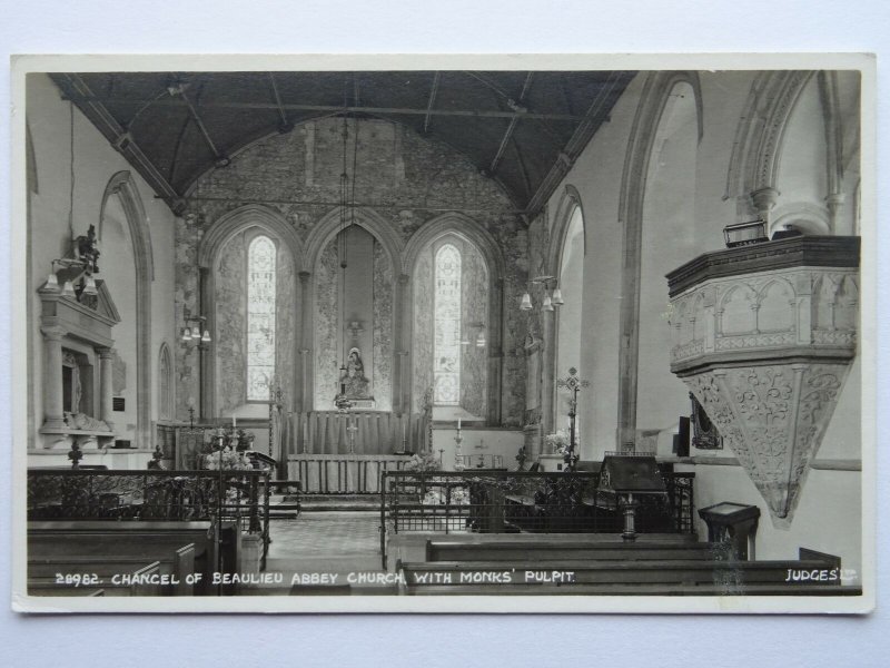 Hampshire CHANCEL OF BEAULIEU ABBEY CHURCH & MONKS PULPIT c1950's RP Postcard