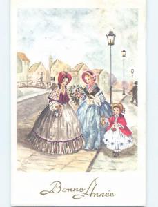 1970 foreign FRENCH GIRL WITH WOMEN IN CIRCA 1910 STREET SCENE HL8037