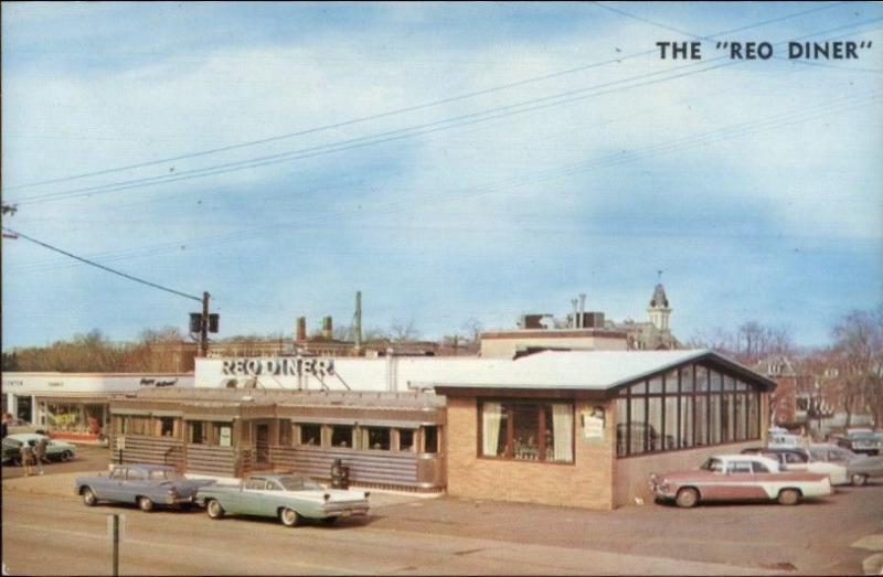 Woodbridge NJ Reo Diner Roadside Vintage 1950s Cars Postcard