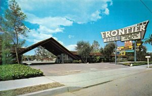 BUENA PARK, California CA    FRONTIER INN MOTEL Near Knott's  ROADSIDE  Postcard