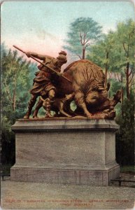 Postcard Germany Berlin Tiergarten statue - Ancient Germanic Buffalo Hunt