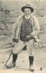 Type de vieux Breton de Pont Aven France folk costume