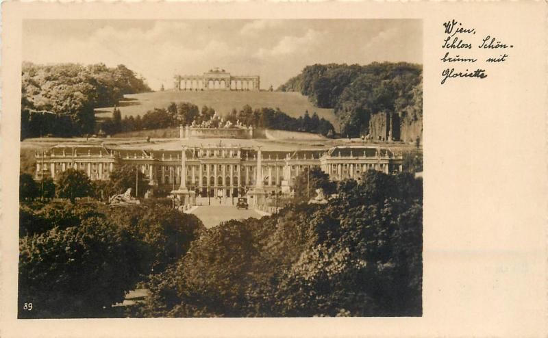 Wien Austria Schloss Schonnbrun mit Gloriette photo postcard