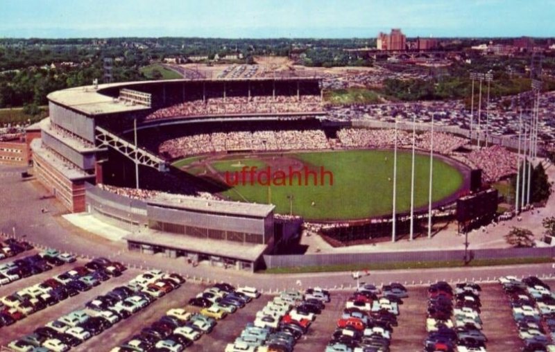 MILWAUKEE COUNTY STADIUM home to the Braves and Green Bay Packers, MILWAUKEE, WI