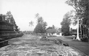 Java Indonesia outside Boroboedur Buddhist Temple real photo pc Y14660