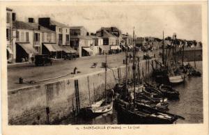 CPA St-Gille - Le Quai (297827)