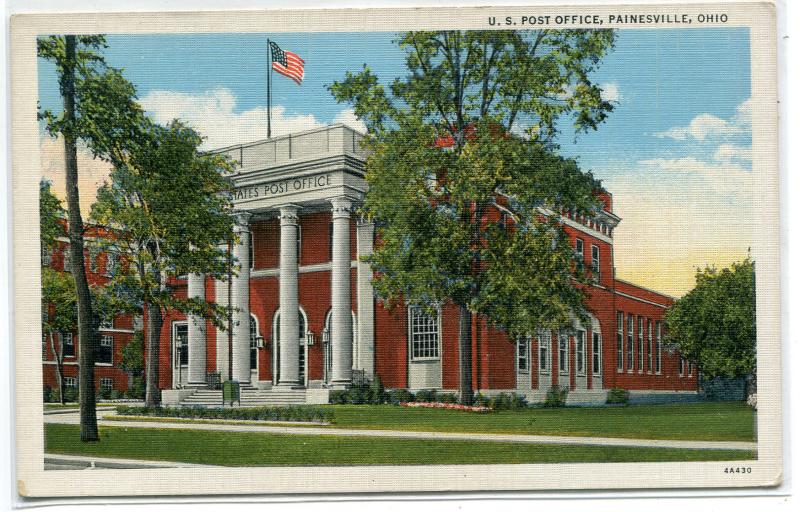 Post Office Painesville Ohio 1940s linen postcard