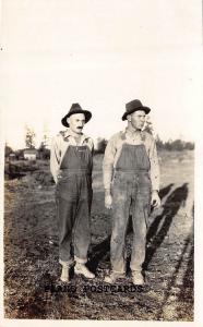 VINTAGE 1920'S ERA FARMERS-EXCEPTIONAL PHOTO RPPC REAL PHOTO POSTCARD