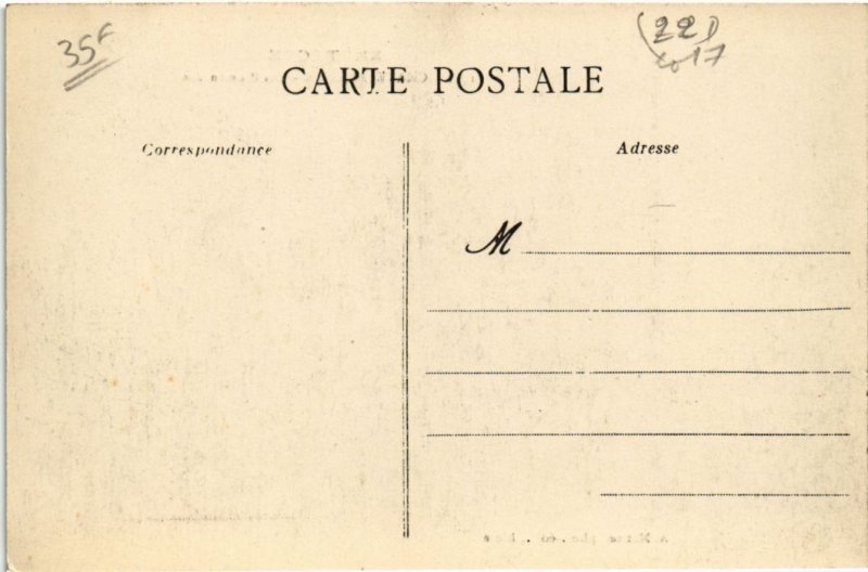 CPA CHATELAUDREN Les Promenades (1296027)