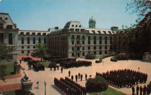 U.S. Naval Academy Annapolis MD Bancroft Hall Postcard / 2T3-10