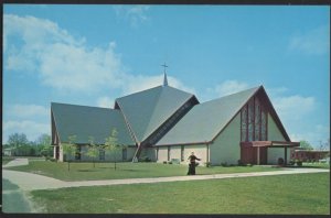 NC JACKSONVILLE Church Of The Holy Child, Shrine of the Infant of Prague Chrome