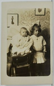 Rppc Darling Children Girl Big Hair Bow and Chuby Baby Real Photo Postcard O6