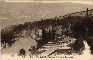 CPA Noirétable - Le Grande-Rue et Tourist Hotel (111255)