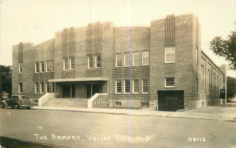 Armory Valley City North Dakota Automobile 1940s RPPC #08112 Postcard 20-7377