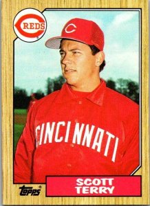 1987 Topps Baseball Card Scott Terry Cincinnati Reds sk3315