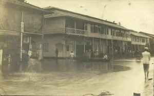 indonesia, BORNEO PONTIANAK, Kalimantan, Street Scene during Floods (1910s) RPPC