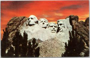 Mount Rushmore at Sunset   South Dakota