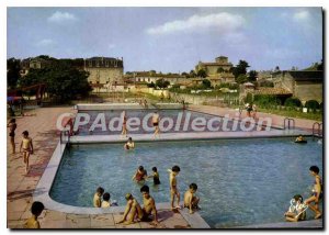 Postcard Moderne Saint Andre de Cubzac Pool