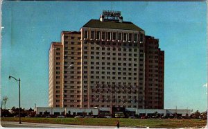 Postcard HOTEL SCENE Houston Texas TX AM9408