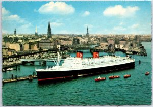 VINTAGE CONTINENTAL SIZE POSTCARD T.S. HANSEATIC OF THE HAMBURG-ATLANTIC LINE