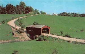 FARM POINT~CHELSEA, Quebec Canada  COVERED BRIDGE  Gatineau County  Postcard