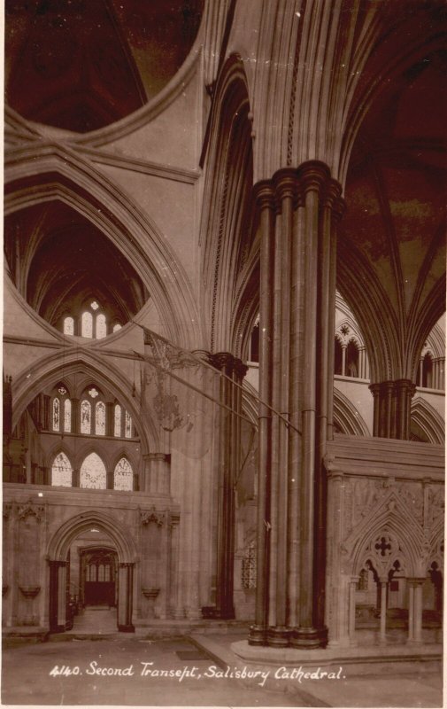 Vintage Postcard 1910s Second Transefit Salisbury Cathedral Wiltshire England UK