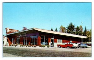 HERMANSVILLE, MI ~ Roadside WILDWOOD TRUCK STOP Country Kitchen c1950s Postcard