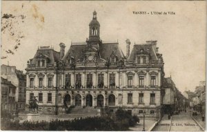 CPA VANNES-L'Hotel de Ville (27331)