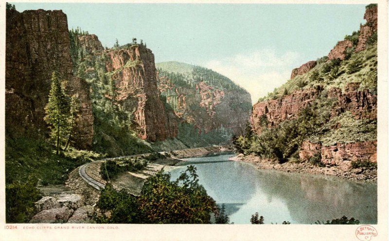 CO - Grand River Canyon, Echo Cliffs