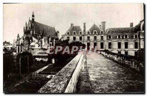 Postcard Modern Thouars high castle by Mary of Henry II's wife Tower Tremouil...