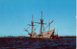 US    PC5127 MAYFLOWER II ANCHORED IN PROVINCETOWN HARBOR