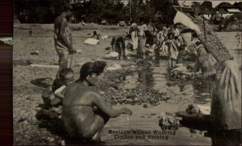 Mexico - Mexican Women Washington Clothes & Bathing c1910 Postcard