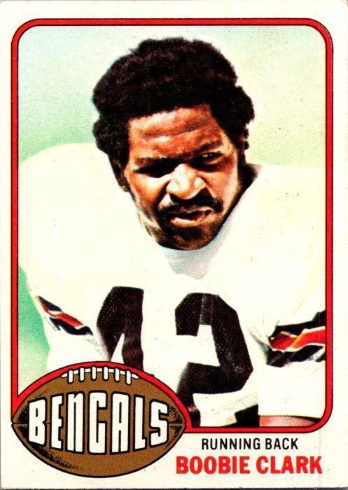 1976 Topps Football Card Boobie Clark Cincinnati Bengals sk4283