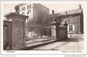 Pennsylvania Philadelphia Benjamin Franklin's Grave Real Photo