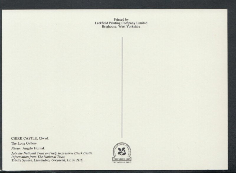 Wales Postcard - Chirk Castle, Clwyd - The Long Gallery     T7987