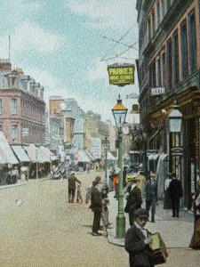 London PUTNEY High Street showing PUTNEY POST OFFICE c1905 Postcard