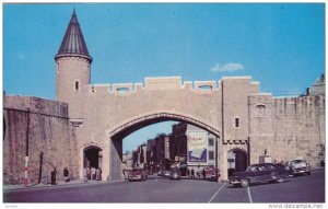 St. John Gate, Classic Cars, QUEBEC CITY, Quebec, Canada, 40-60's
