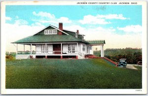 VINTAGE POSTCARD THE JACKSON COUNTY COUNTRY CLUB AT JACKSON OHIO (1920s)