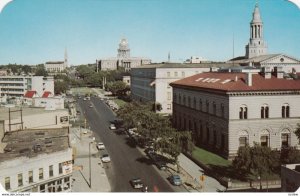 DENVER , Colorado , 50-60s ; Colfax avenue