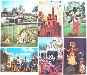 T3092       WALT  DISNEY WORLD       POSTCARD LOT,    7  ...