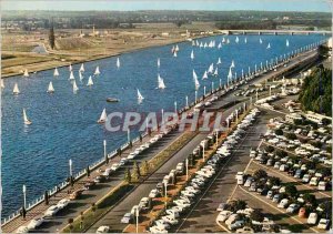 Postcard Moderne Vichy (Allier) Aerial of the Boulevard Allier Lake View From...