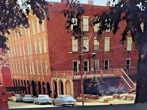 Postcard The Teller House in Central City, CO.         X7